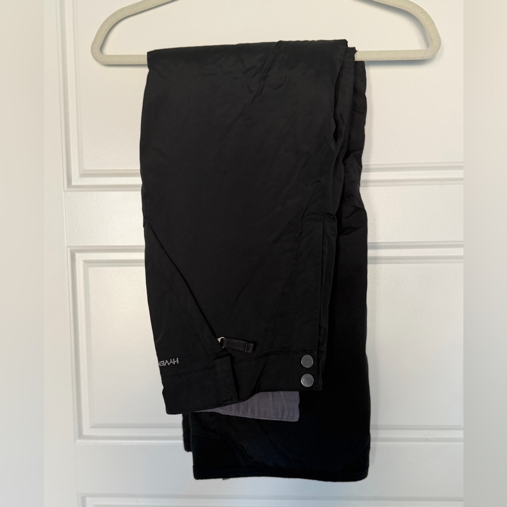 Boys North Face Double lined ski Pants with Button & Cargo Detail